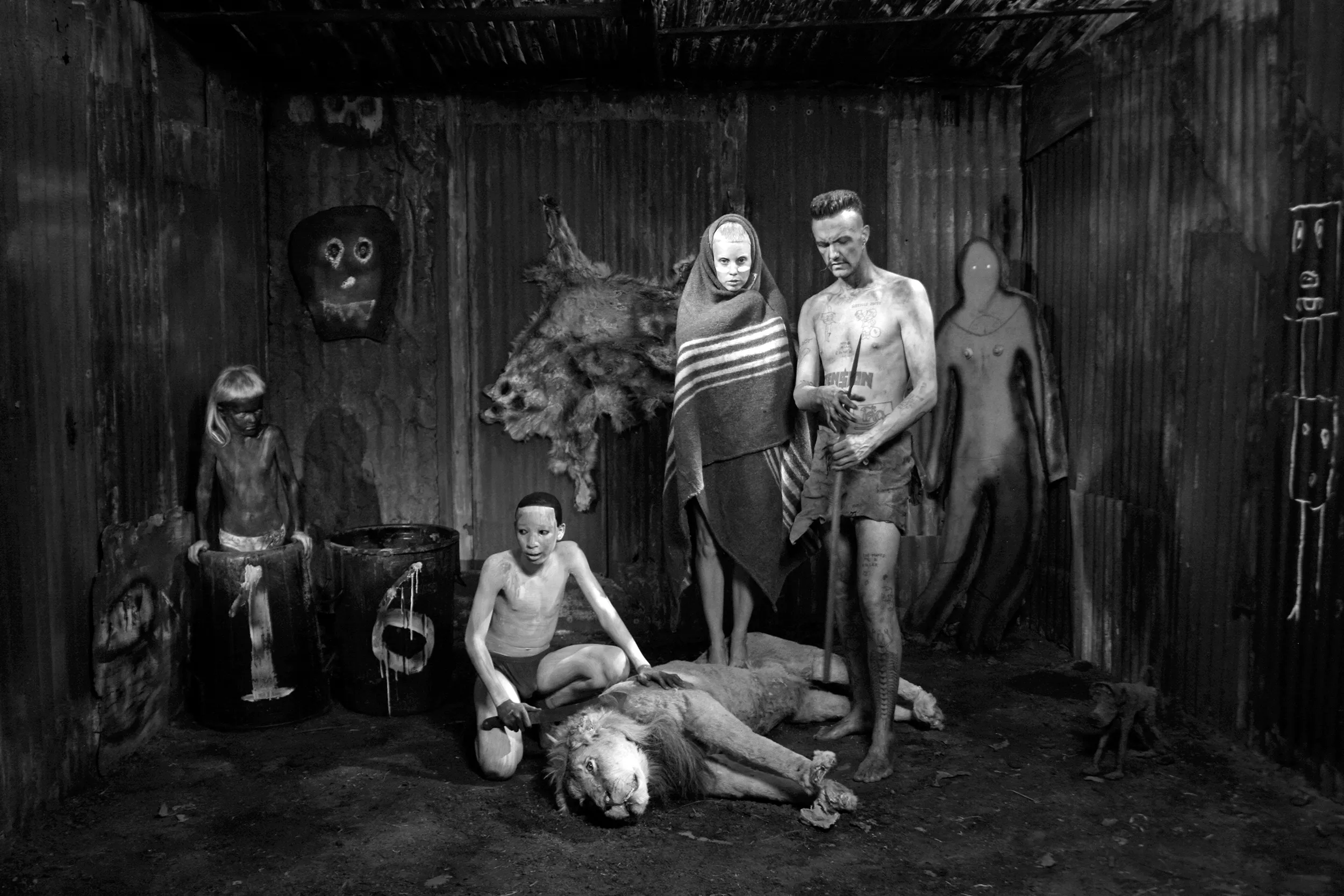 Assault (2012), obra de Roger Ballen